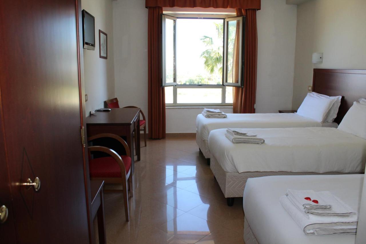 Hotel Citta Della Notte 3*